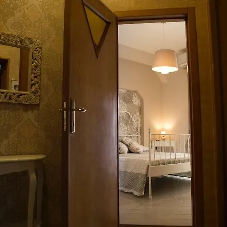 Nel Cuore Di Bed & Breakfast *